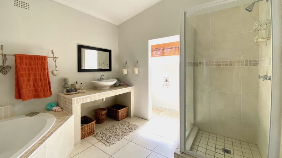 3 Bedroom Property for Sale in Dwarskersbos Western Cape